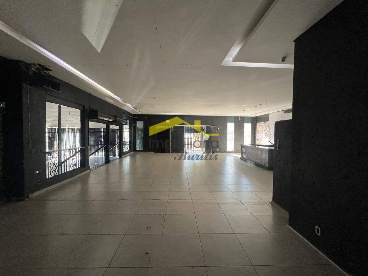 Loja para aluguel no Buritis: 