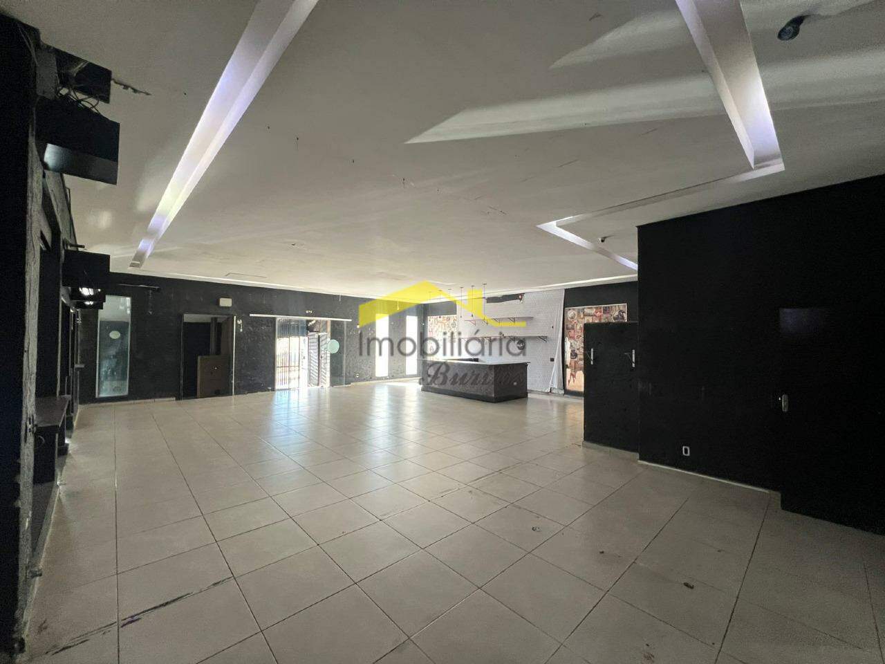 Loja para aluguel no Buritis: 