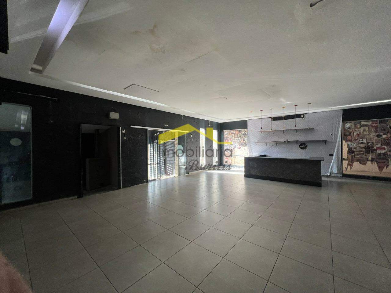 Loja para aluguel no Buritis: 