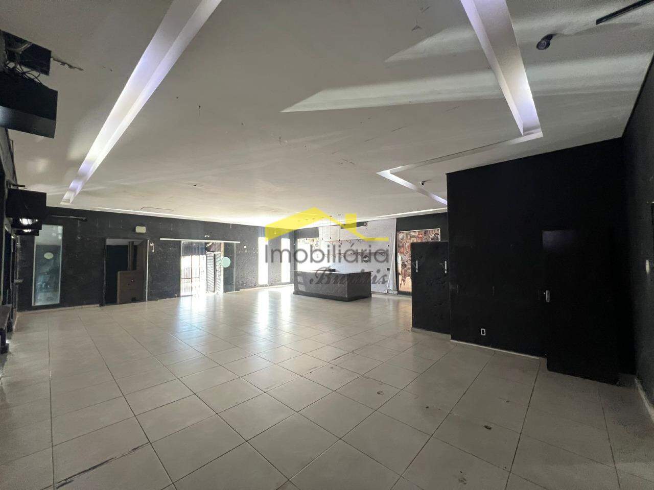 Loja para aluguel no Buritis: 