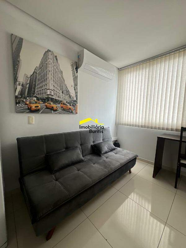 Flat para aluguel no Estoril: 