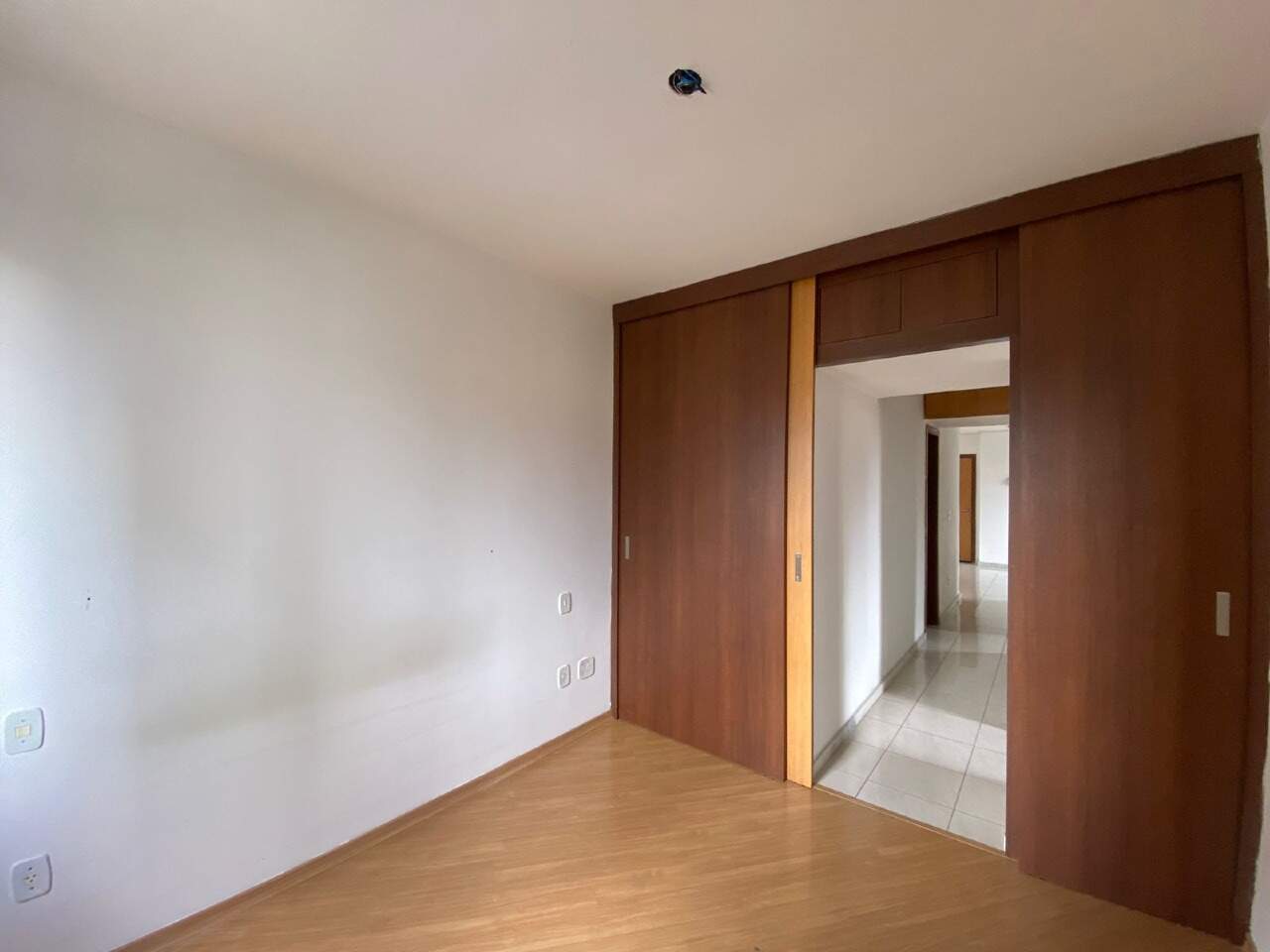 Apartamento à venda no Buritis: 