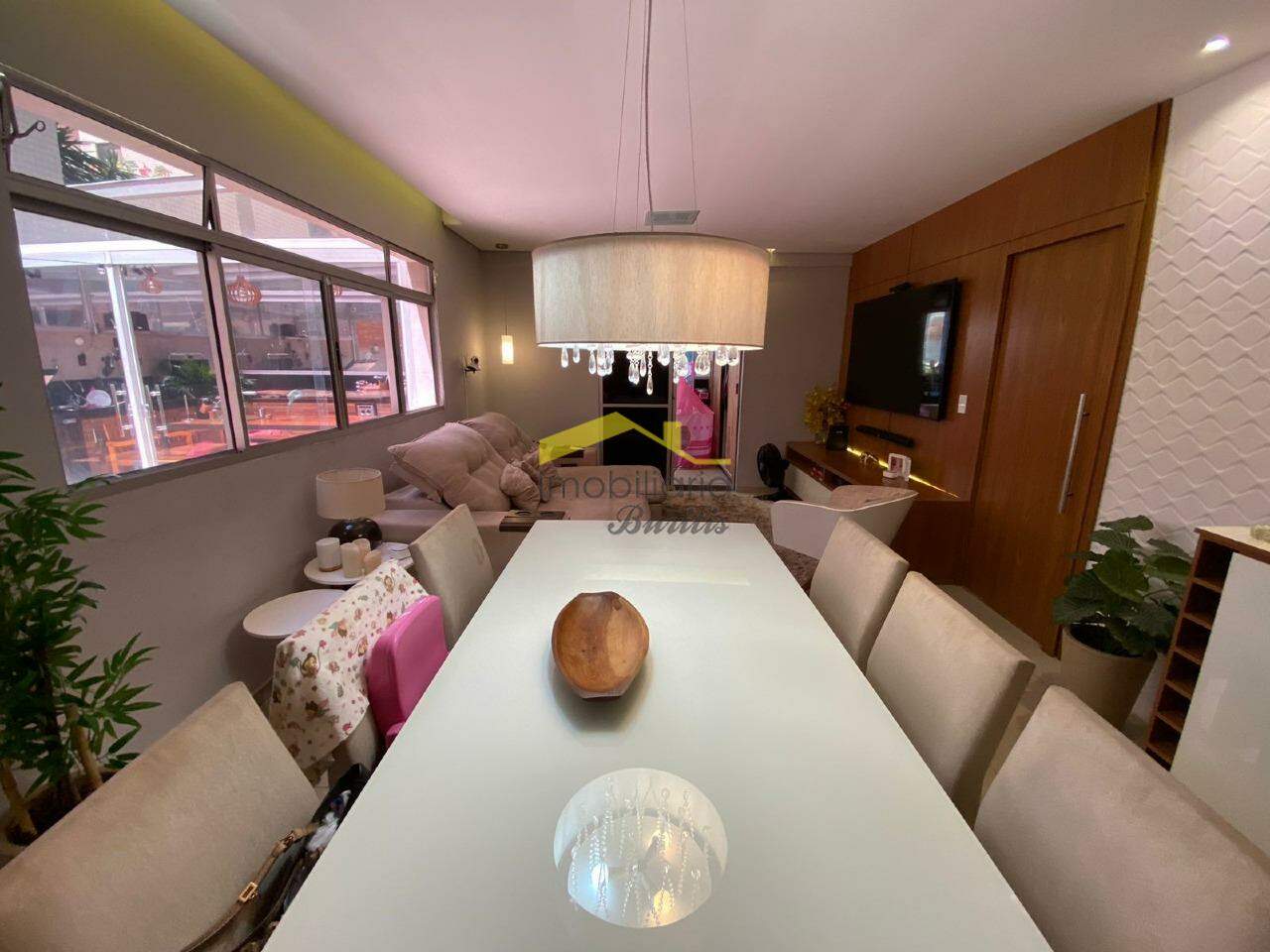 Apartamento com área privativa à venda no Buritis: 