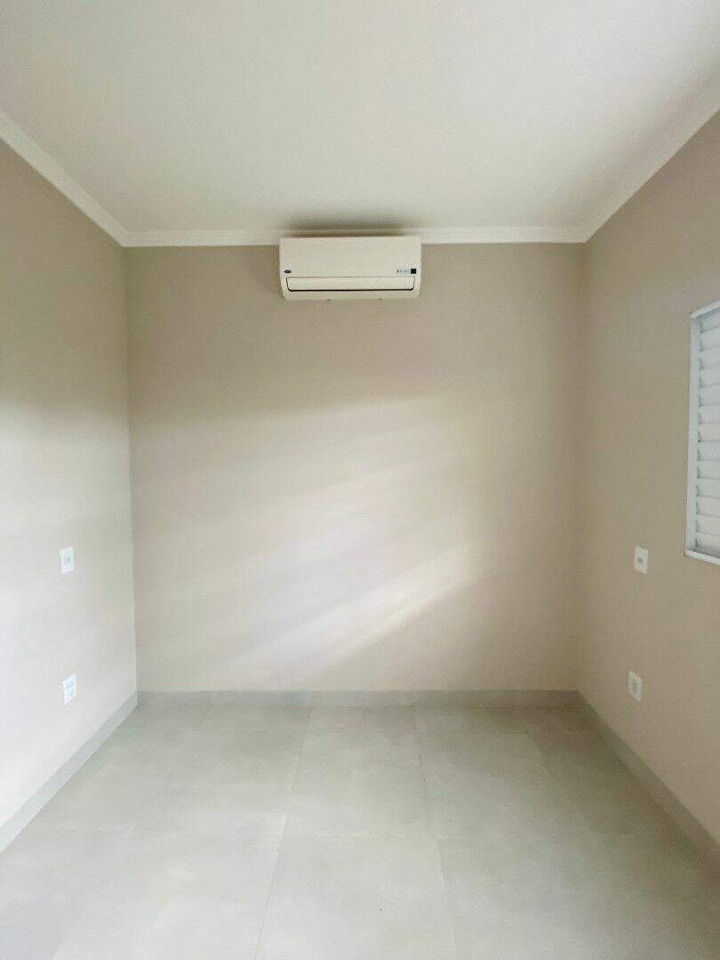 Casa / Sobrado à venda no Jardim Paraná: 
