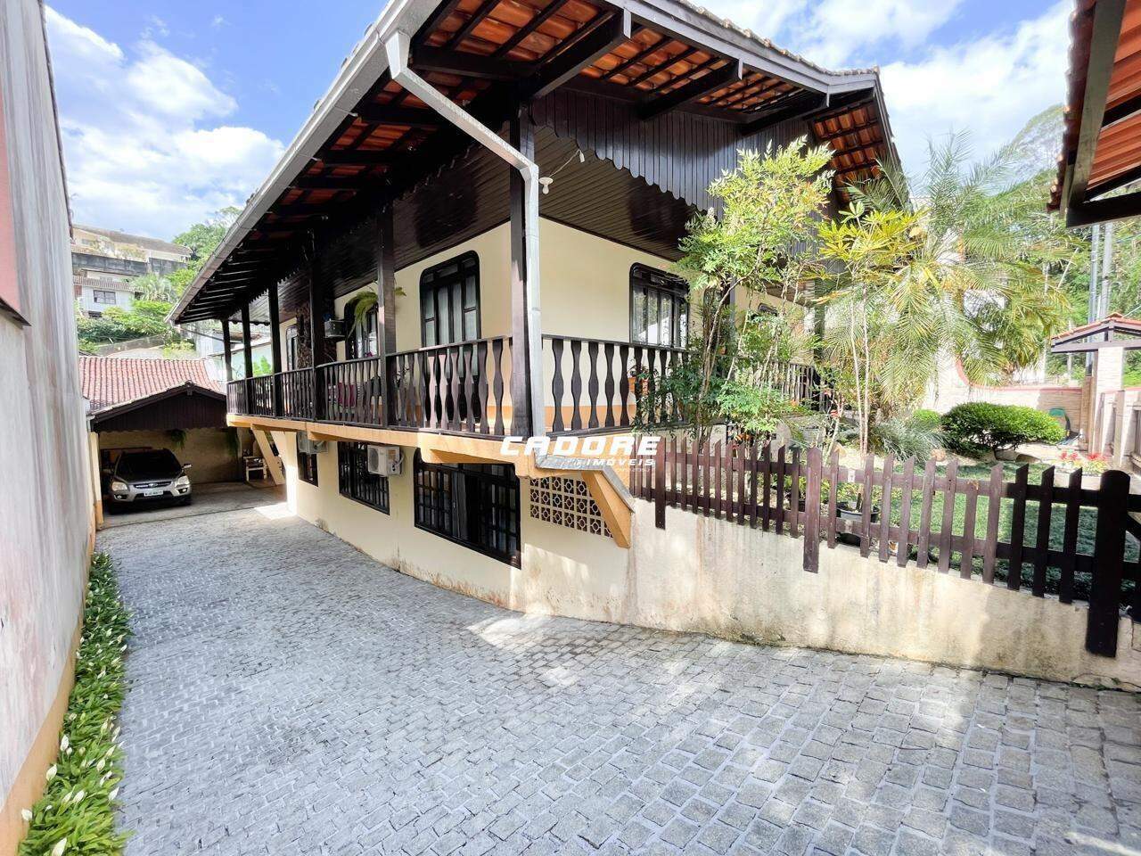 Excelente Casa à Venda no Bairro Garcia | Cadore Imóveis - foto 1