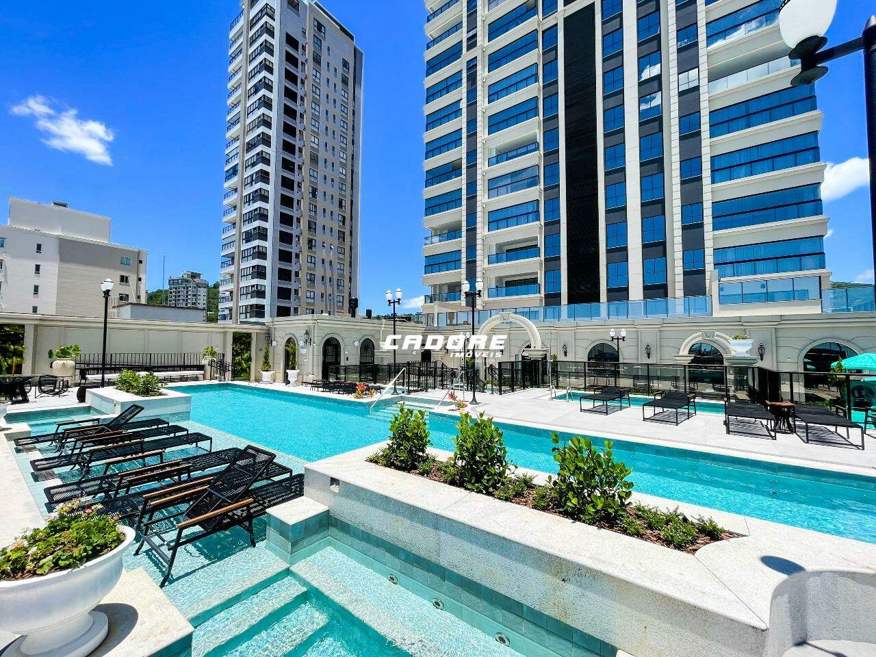 Apartamento gardem com PISCINA PRIVATIVA e VISTA MAR no centro de Itapema I Cadore Imóveis - foto 1