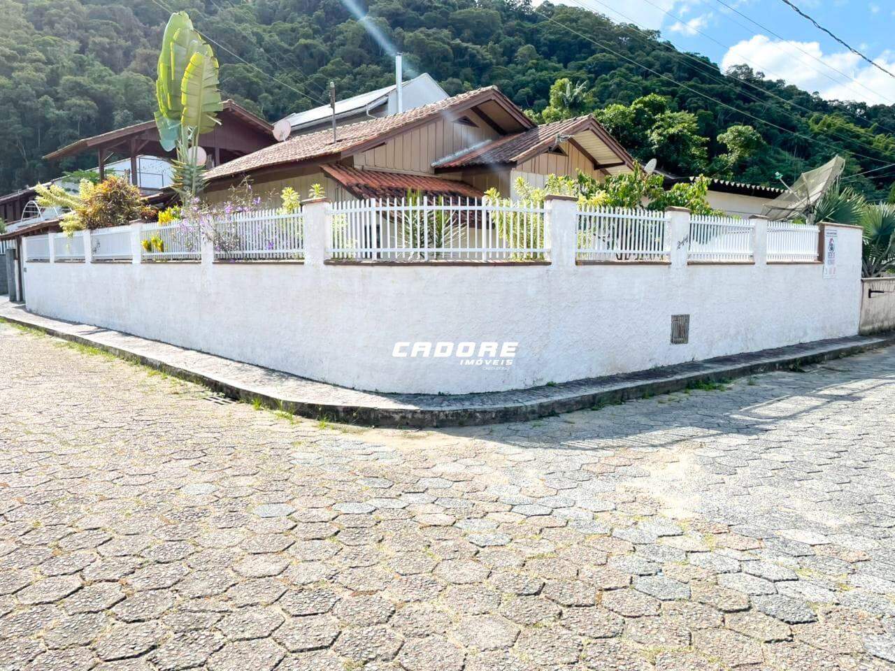 Casa com 4 dormitórios para venda no bairro Progresso I Cadore Imóveis — foto 2