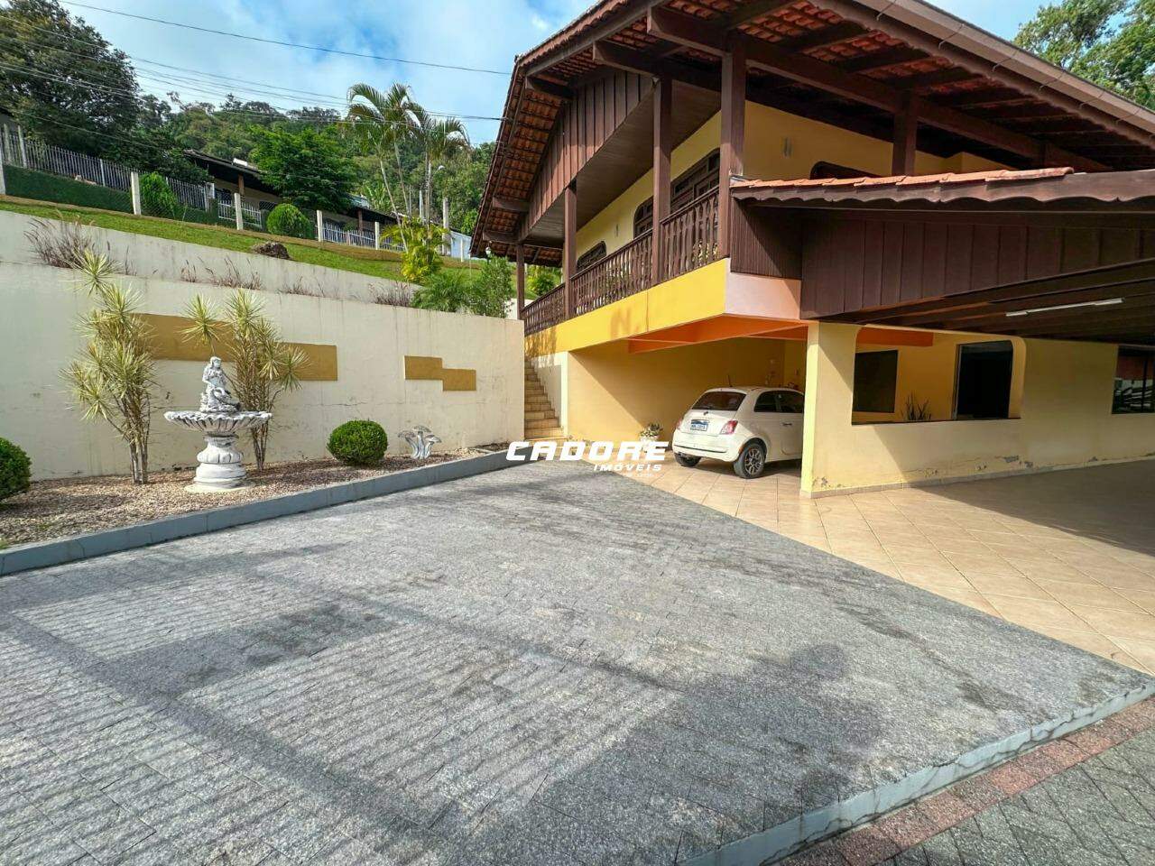 Casa à venda no Tribess: 