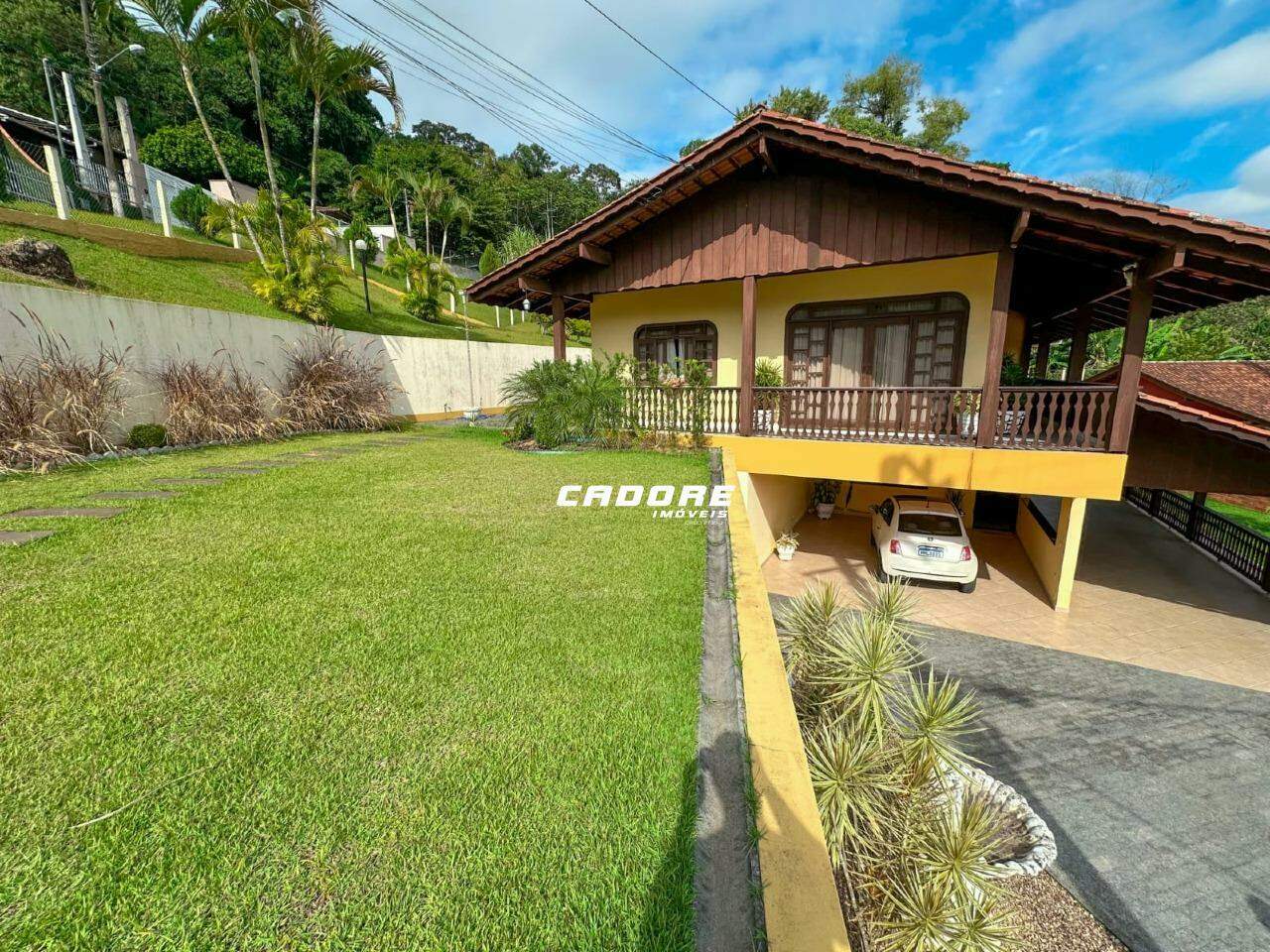 Casa à venda no Tribess: 