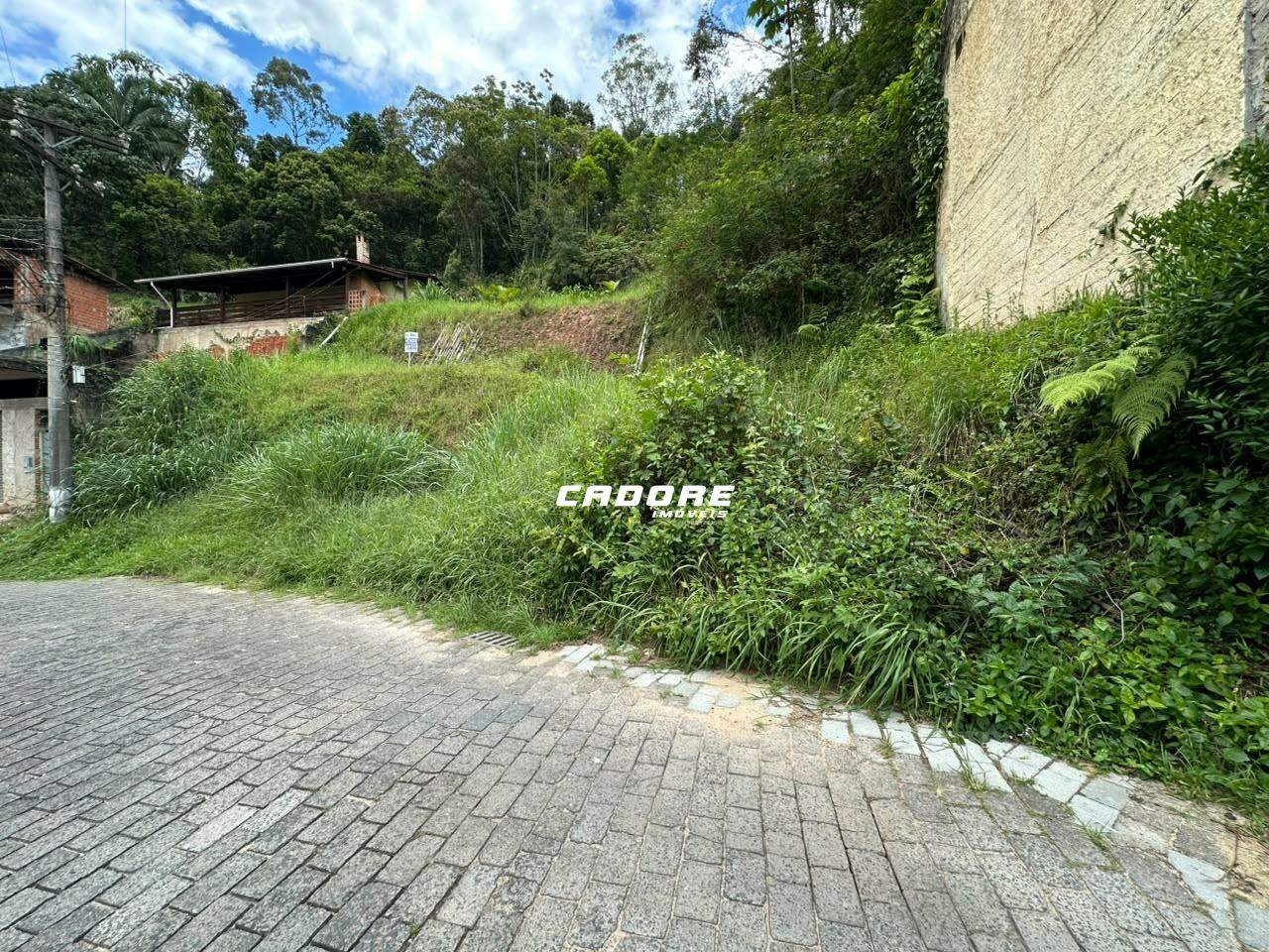Lote/Terreno à venda no Garcia: 