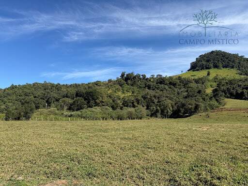 Terreno à venda no Lagoa Dourada: 