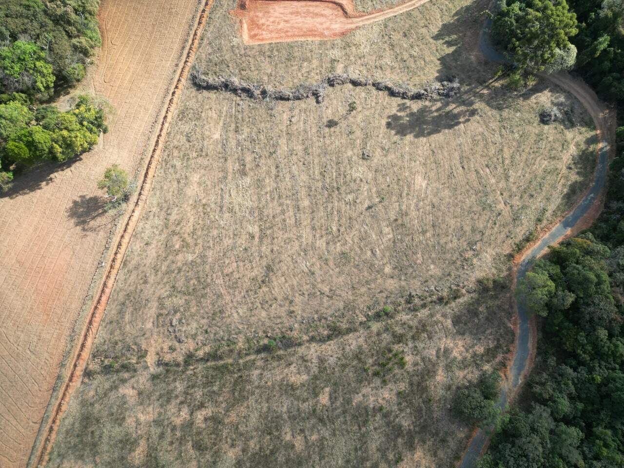 Terreno à venda no Dois Irmãos: 7
