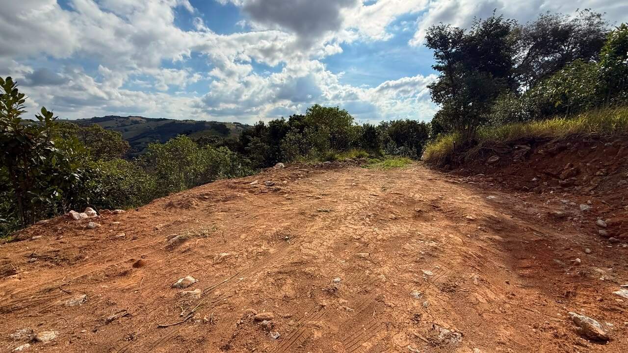 Terreno à venda no Mergulho: 