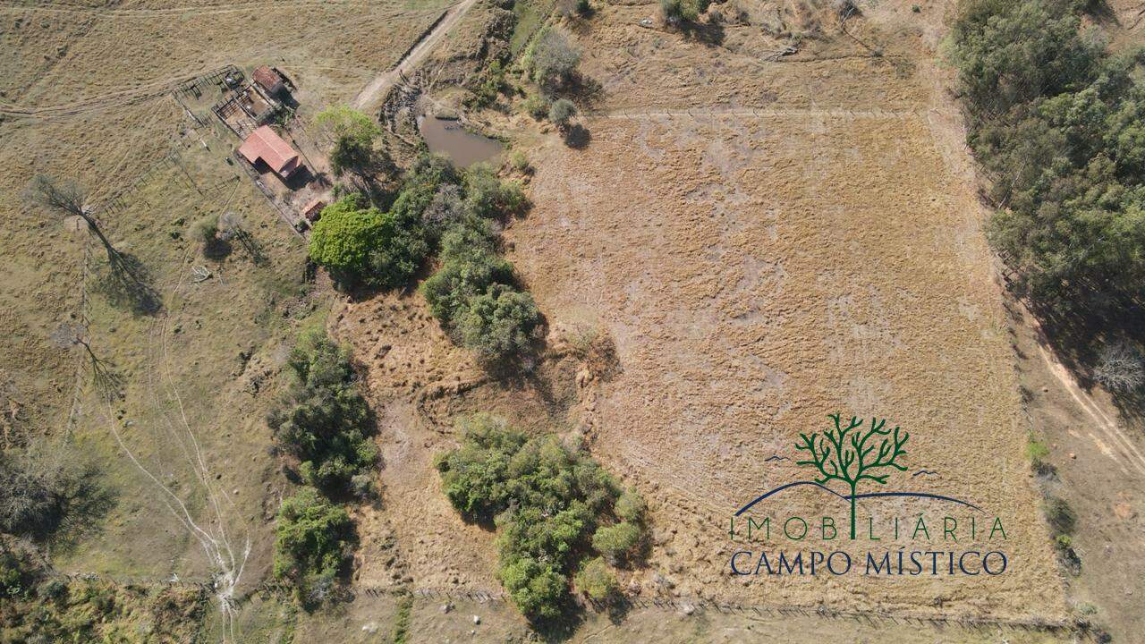 Terreno à venda no Lagoa Dourada: 
