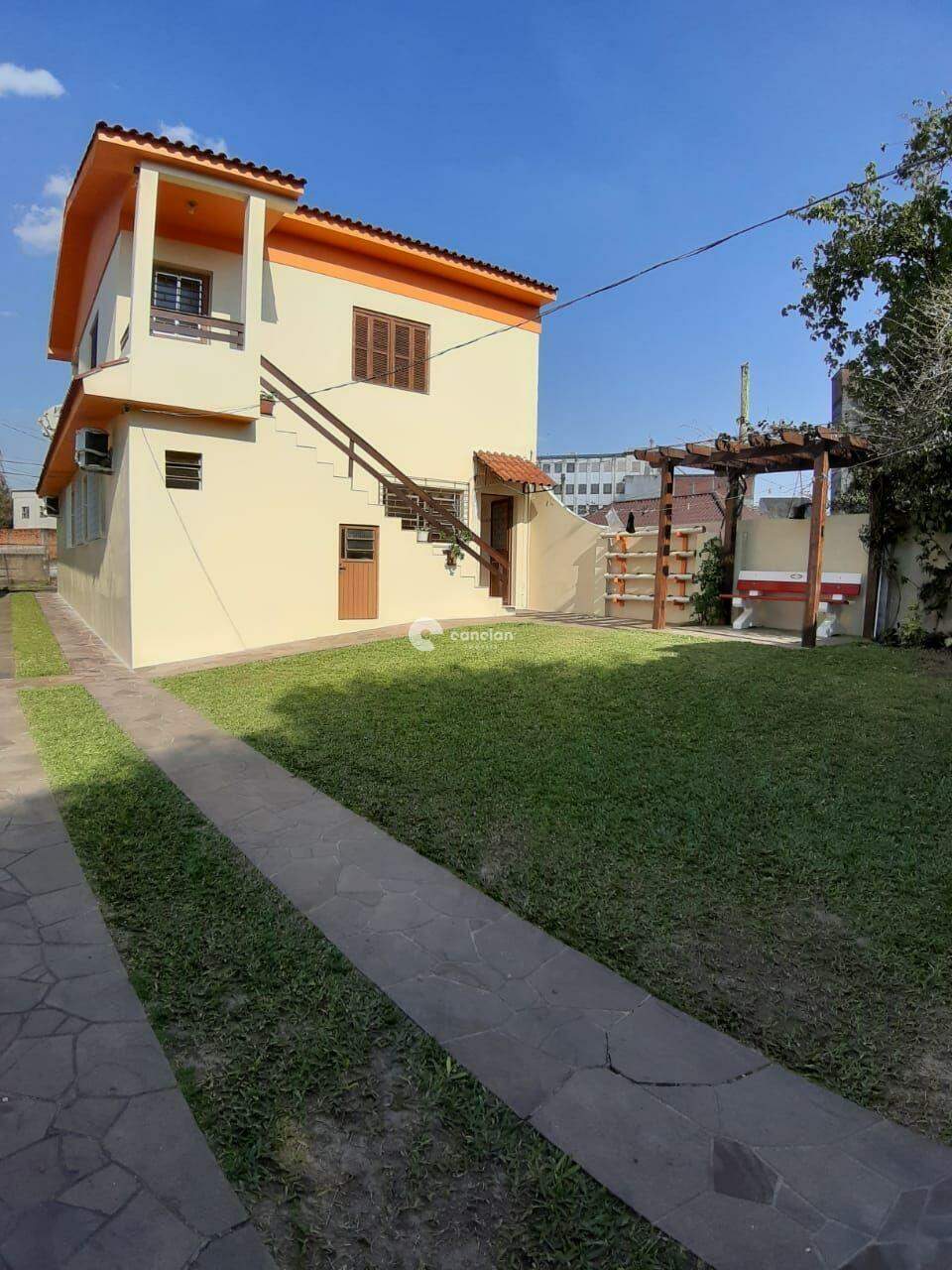 Casa à venda no Carolina: 