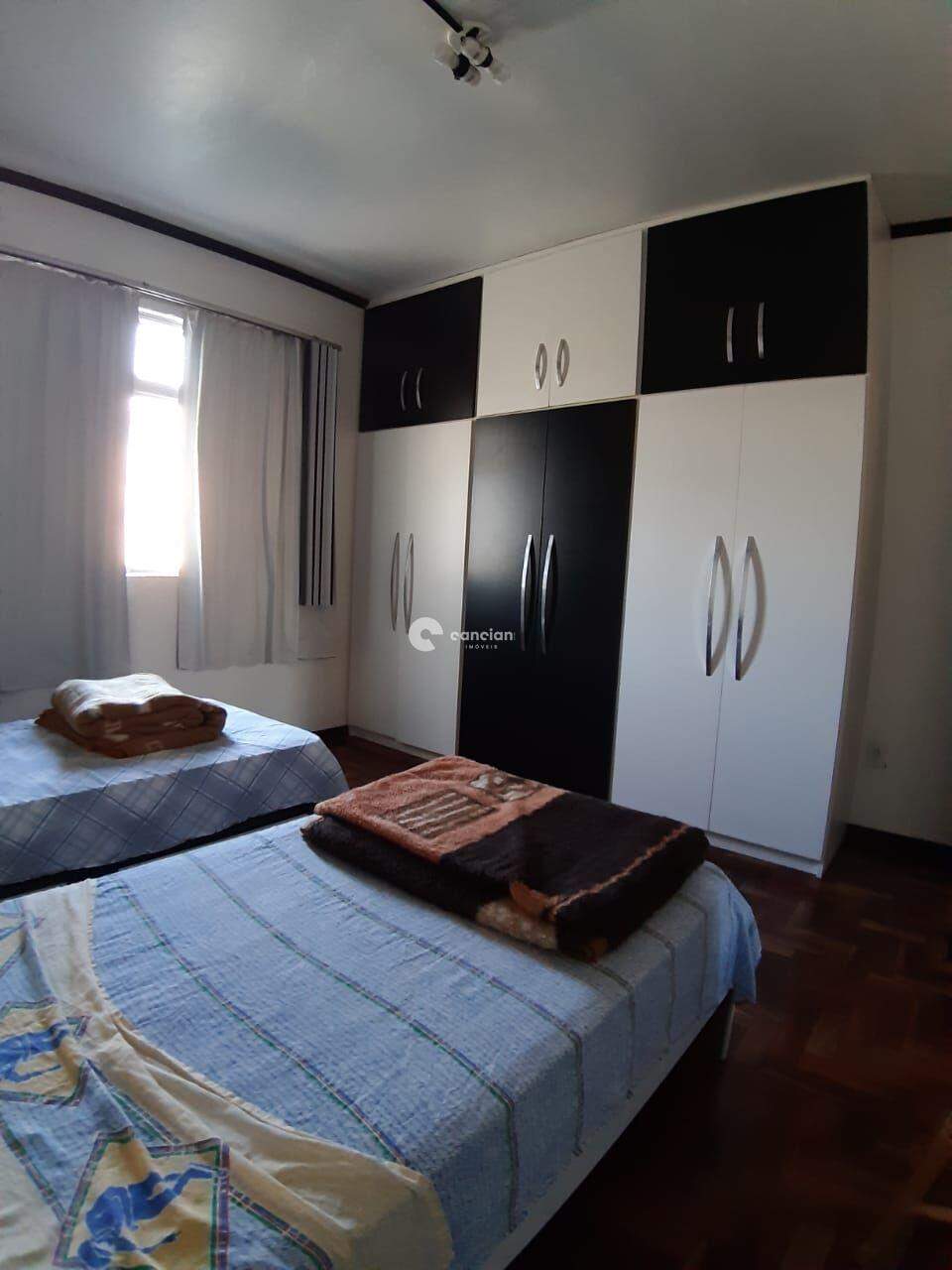 Casa à venda no Carolina: 