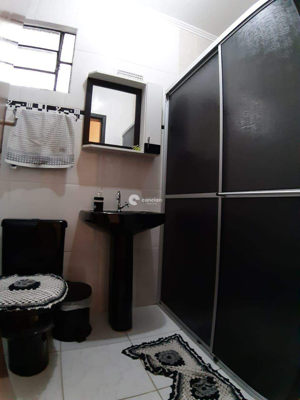 Casa à venda no Carolina: 