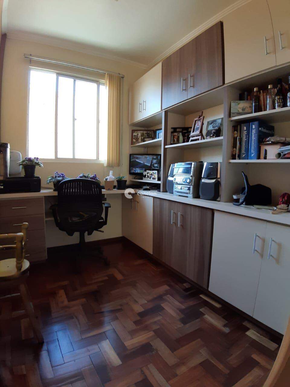 Casa à venda no Carolina: 