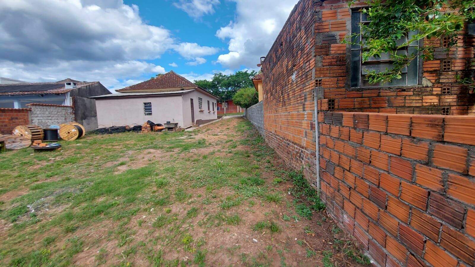 Terreno à venda no São José: 