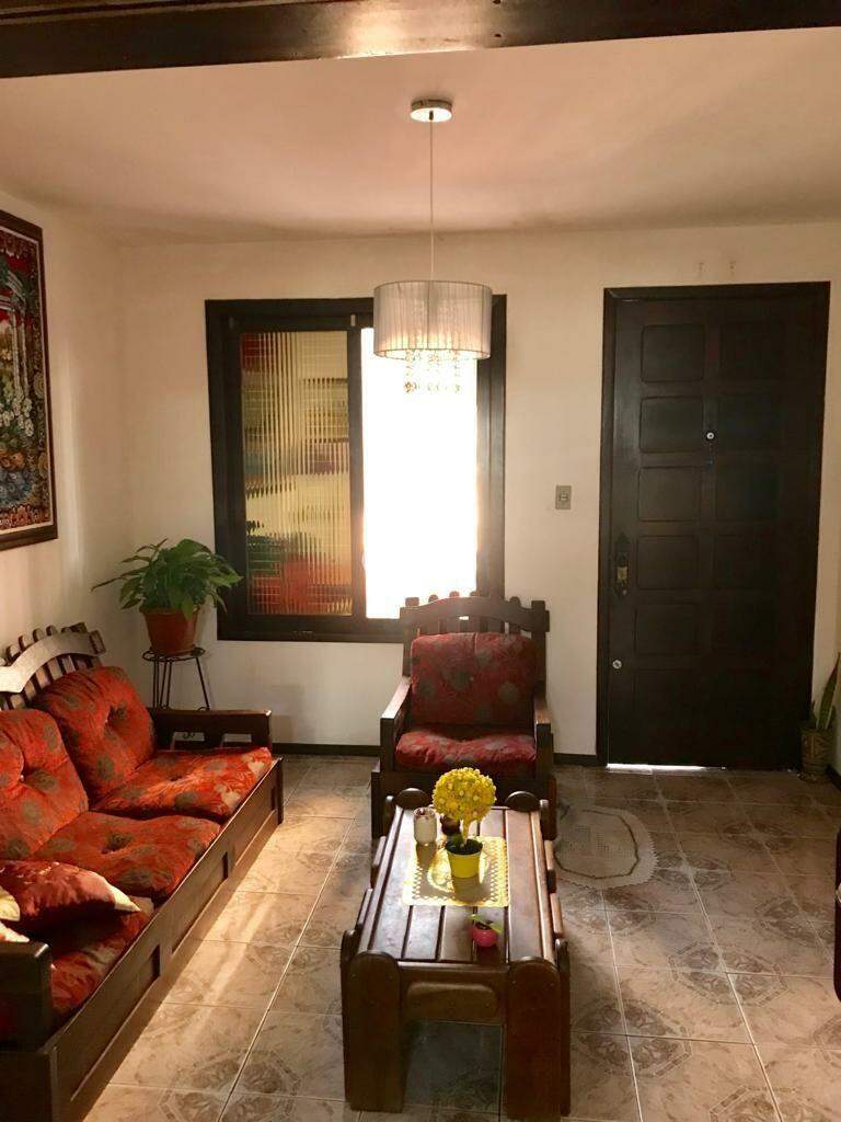 Casa à venda no Centro: 