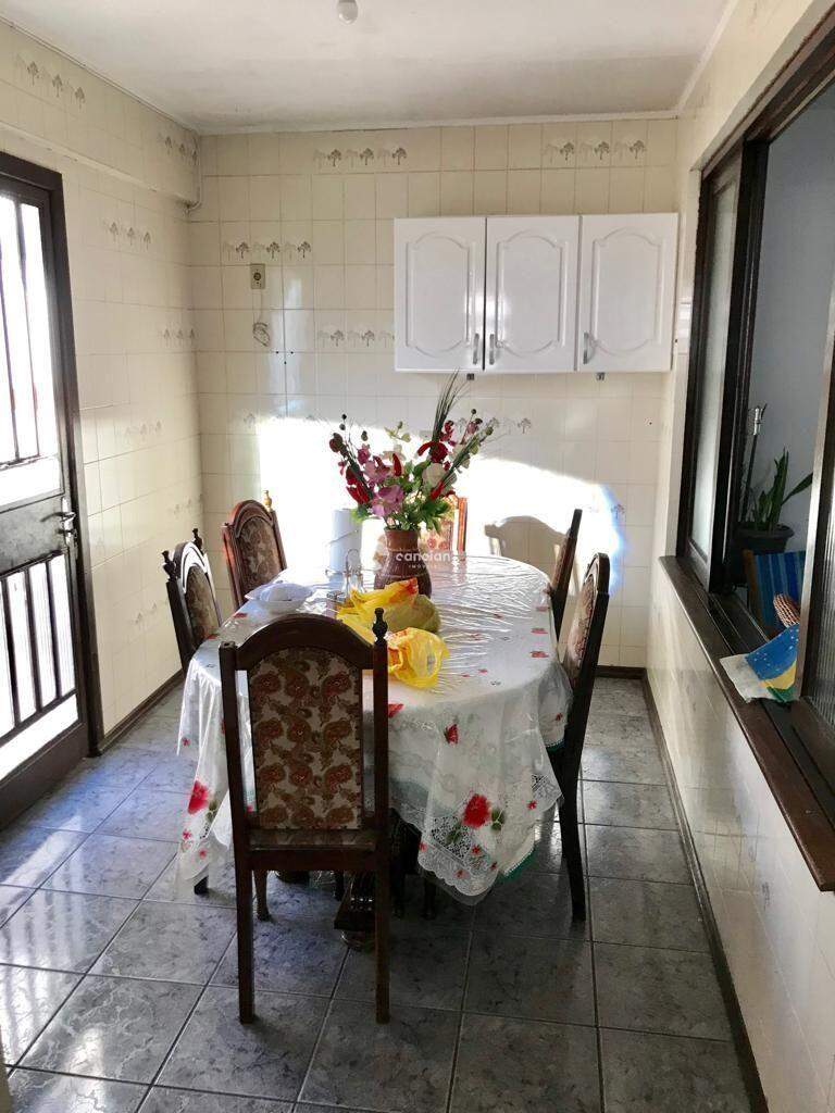 Casa à venda no Centro: 