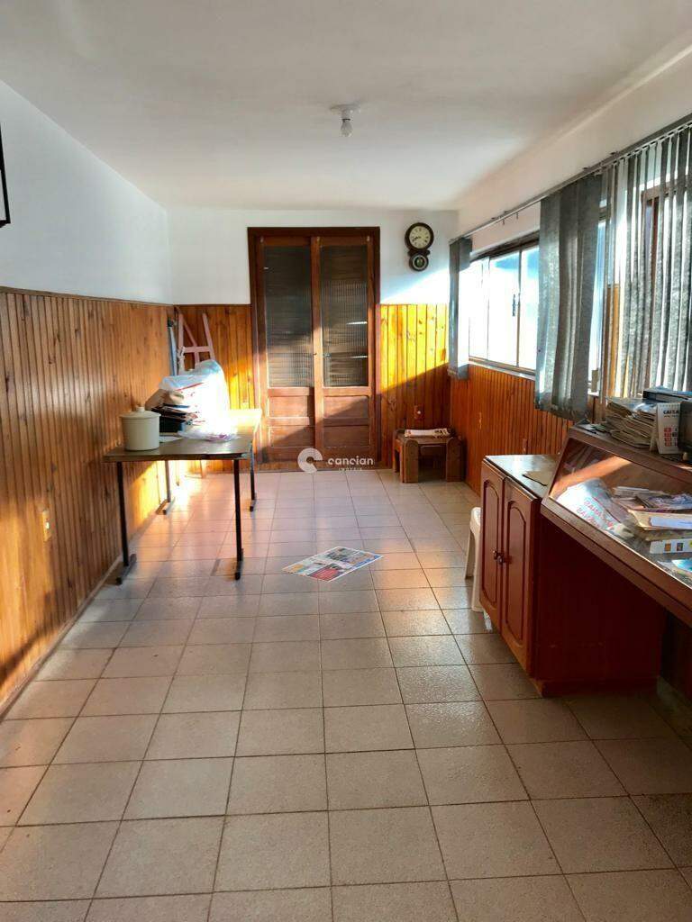 Casa à venda no Centro: 