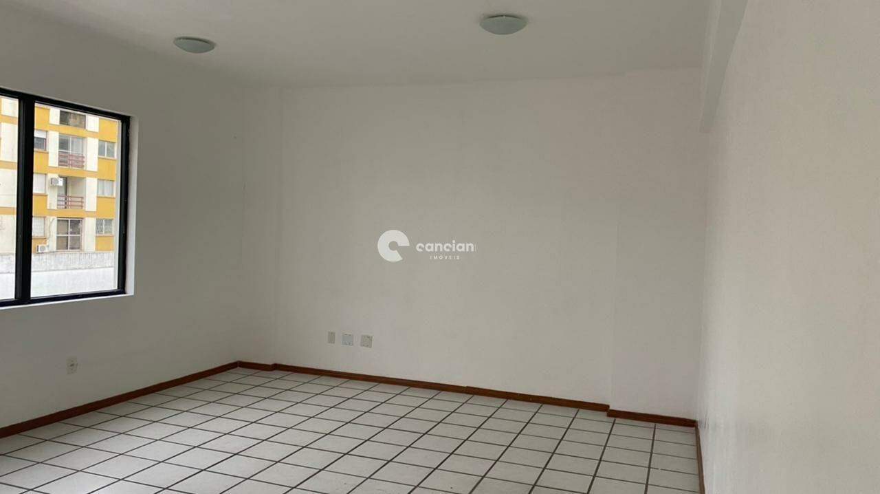 Sala Comercial à venda no Centro: 