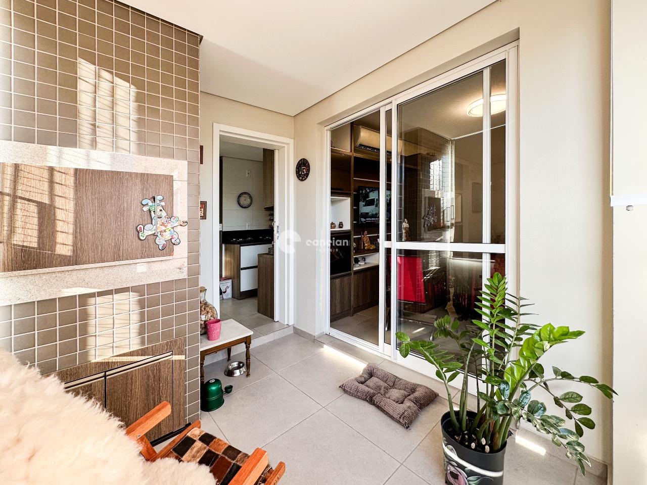 Apartamento à venda no Menino Jesus: 