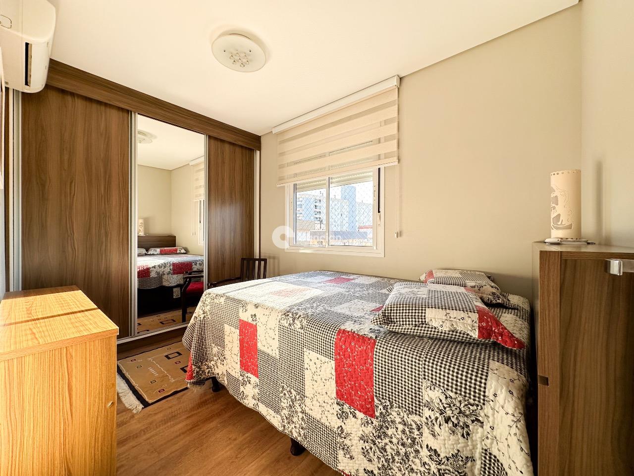 Apartamento à venda no Menino Jesus: 