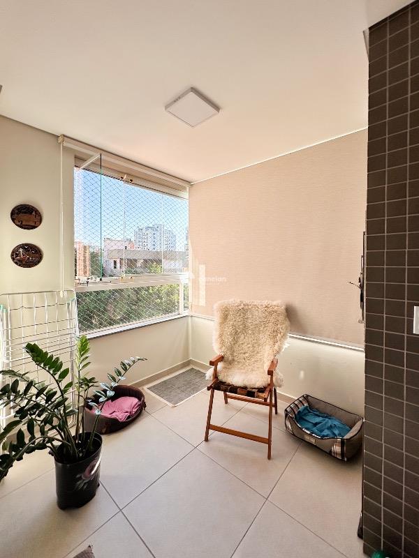 Apartamento à venda no Menino Jesus: 