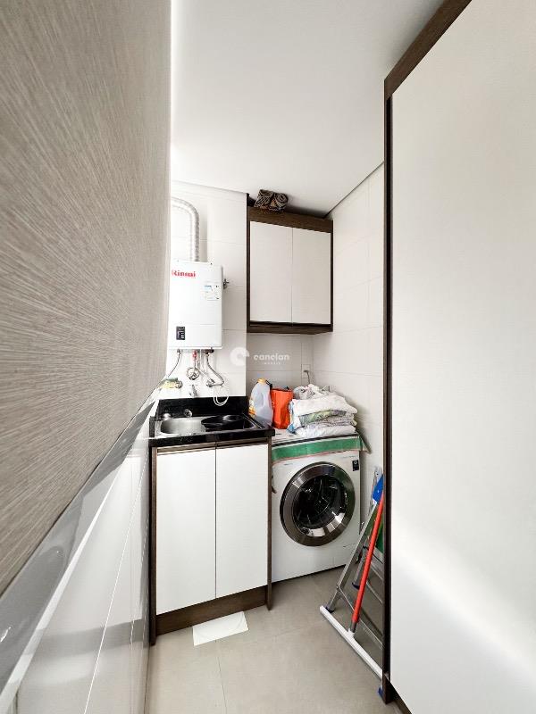 Apartamento à venda no Menino Jesus: 