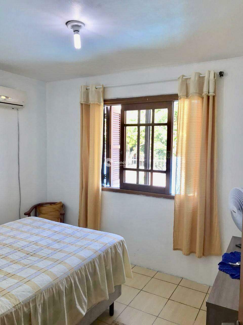 Casa à venda no Pé de Plátano: 