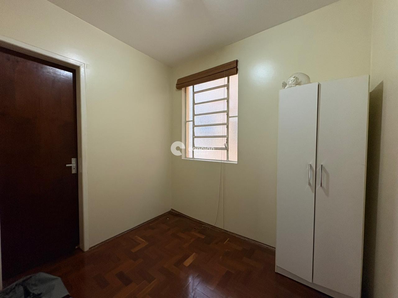 Apartamento à venda no Bonfim: DCE + banheiro