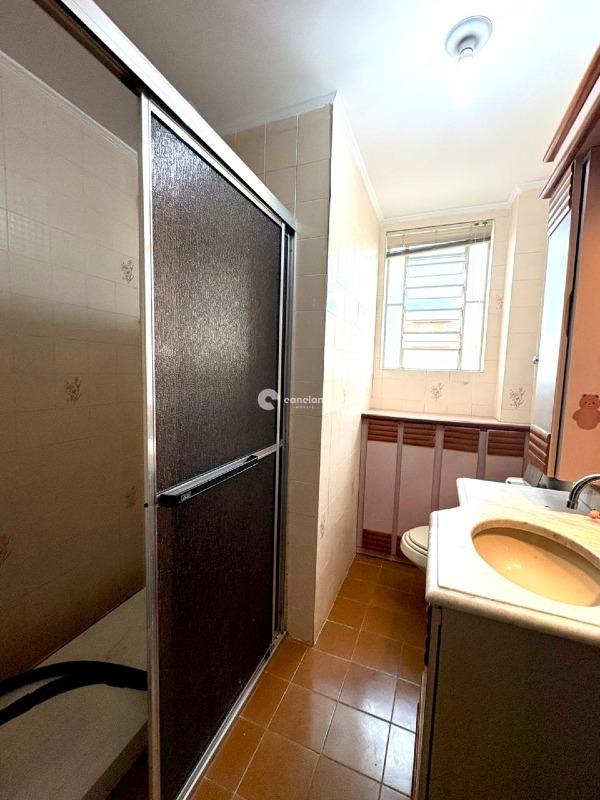Apartamento à venda no Bonfim: Banheiro social