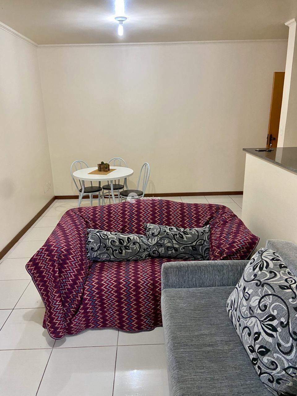 Apartamento à venda no Camobi: 