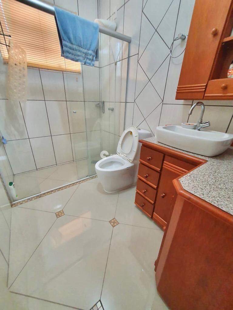 Casa à venda no Camobi: 