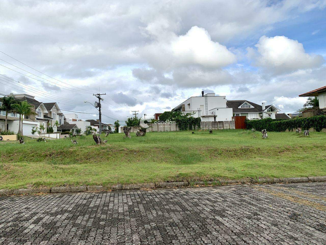 Terreno à venda no São José: 