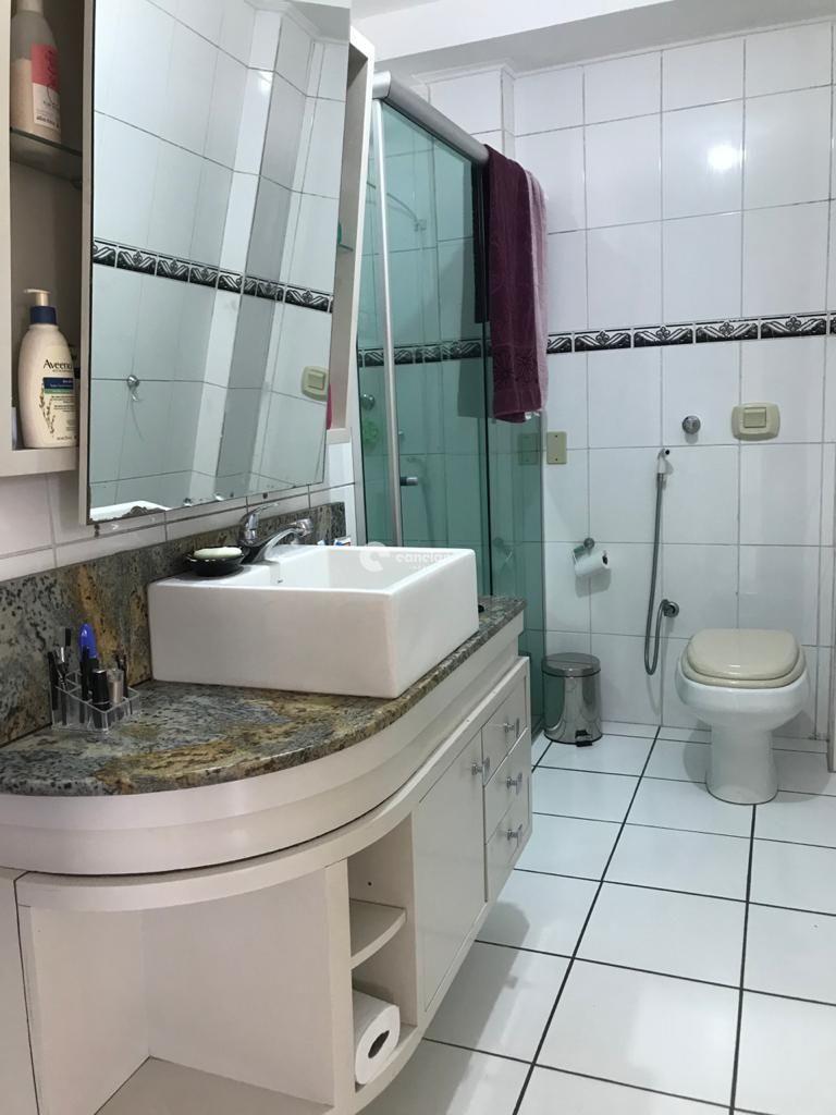 Cobertura à venda no Centro: 