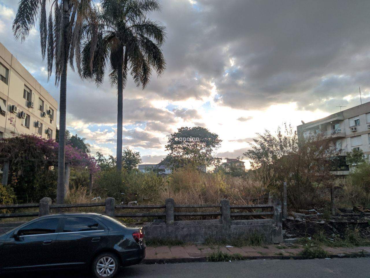 Terreno à venda no Centro: 