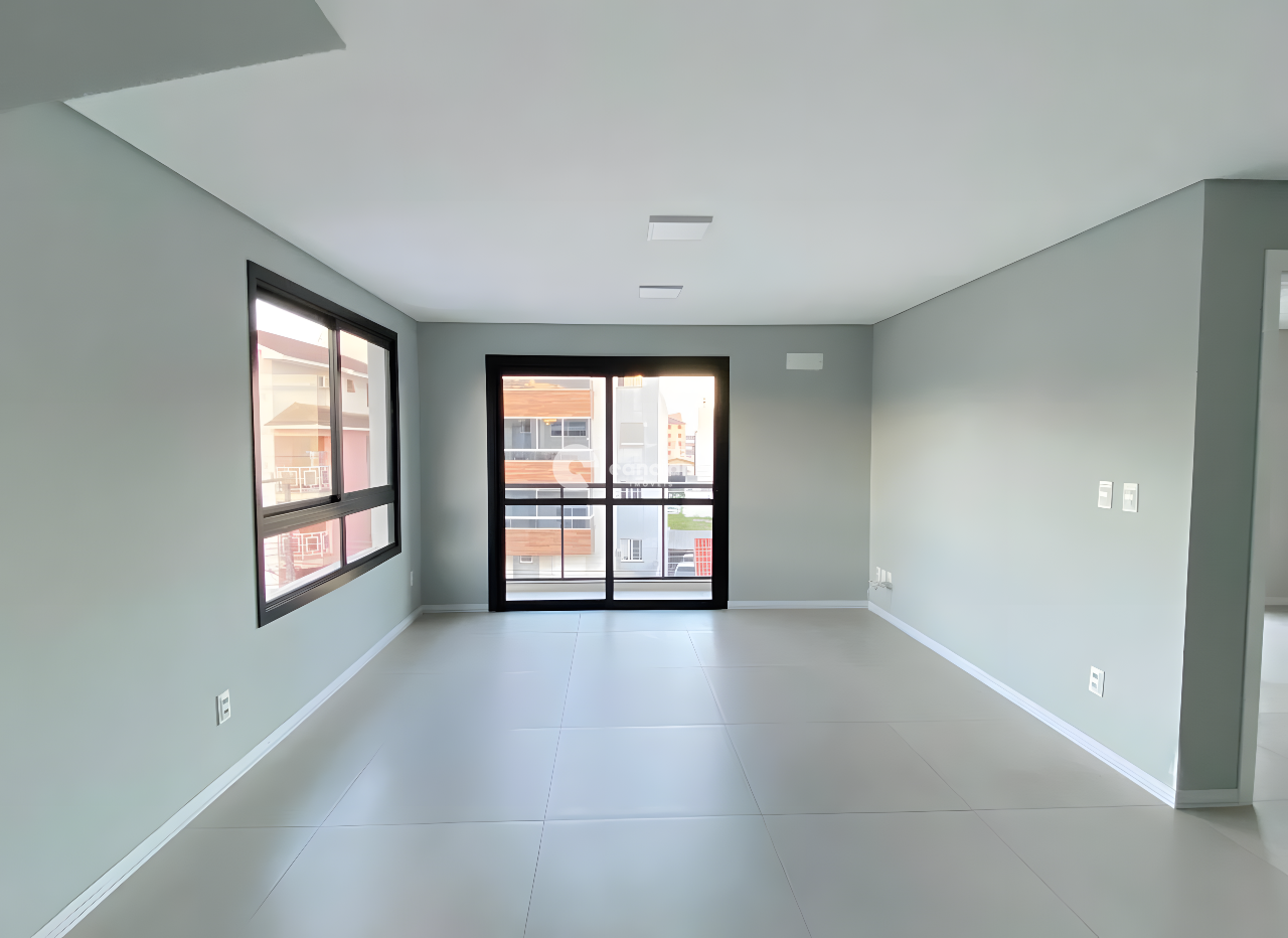 Duplex à venda no Camobi: 