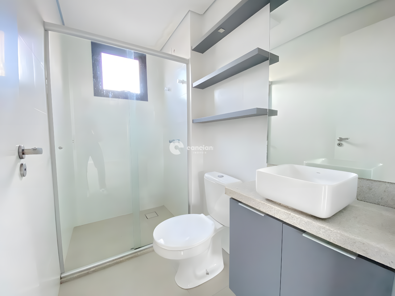Duplex à venda no Camobi: 