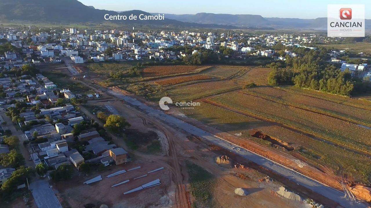 Terreno à venda no Camobi: 