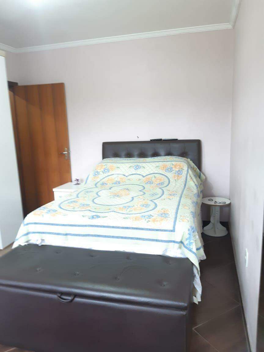 Casa de Condomínio à venda no São João: 