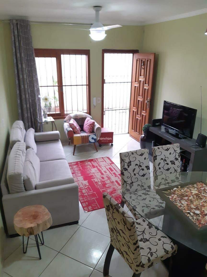 Casa de Condomínio à venda no São João: 