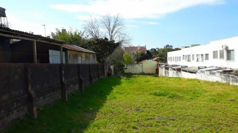 Terreno à venda no Nossa Senhora de Lourdes: 
