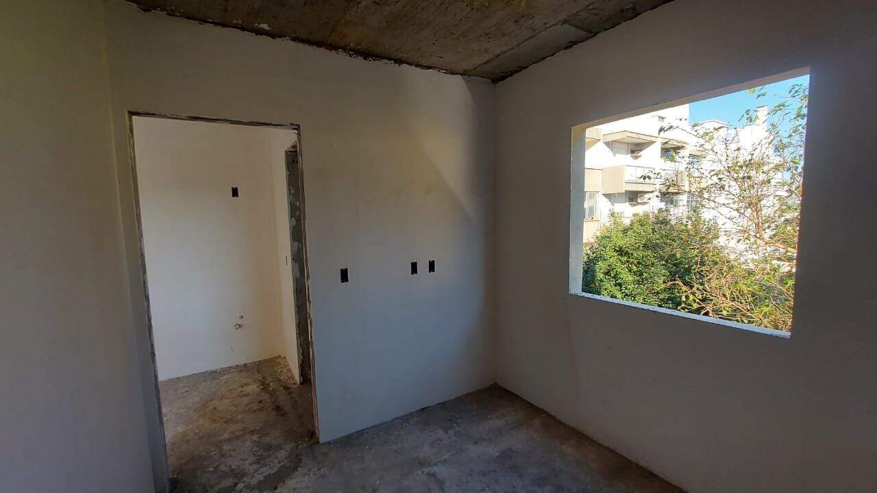 Apartamento à venda no Camobi: 