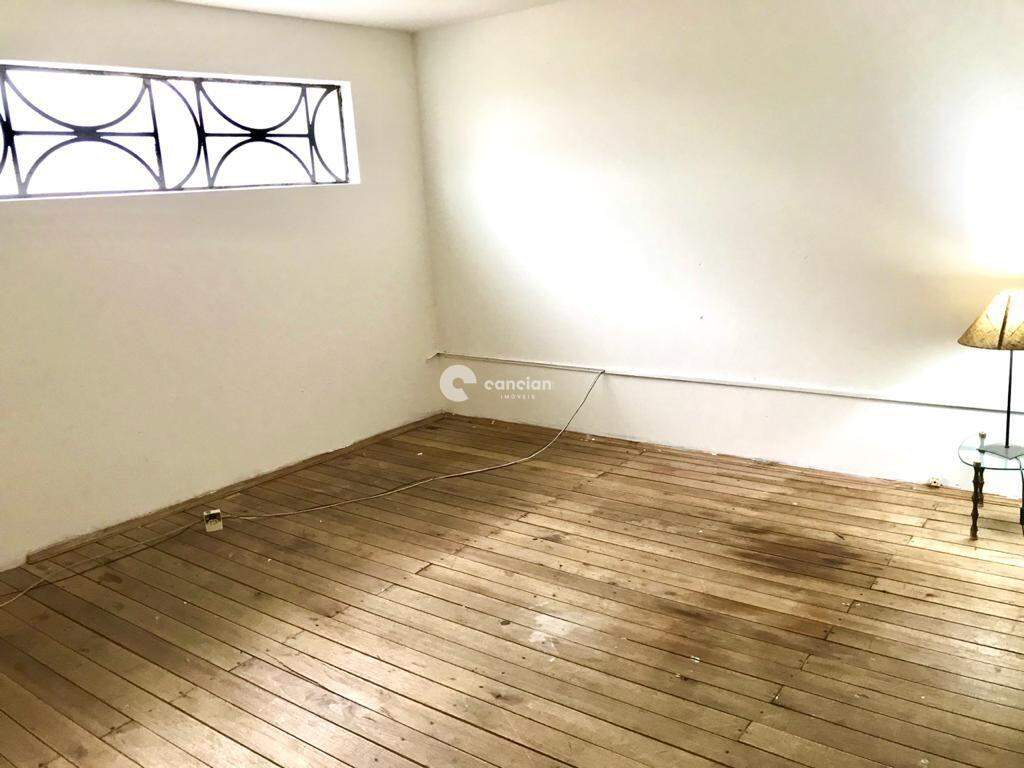 Casa à venda no Menino Jesus: 