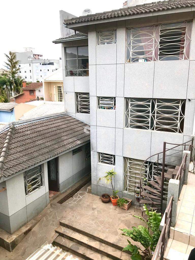 Casa à venda no Menino Jesus: 