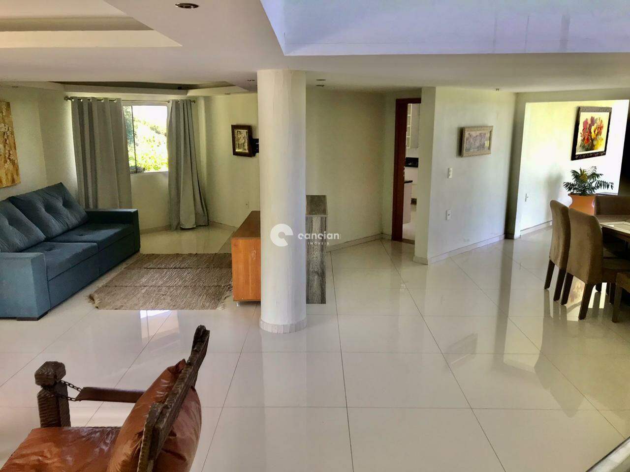Casa à venda no Camobi: 