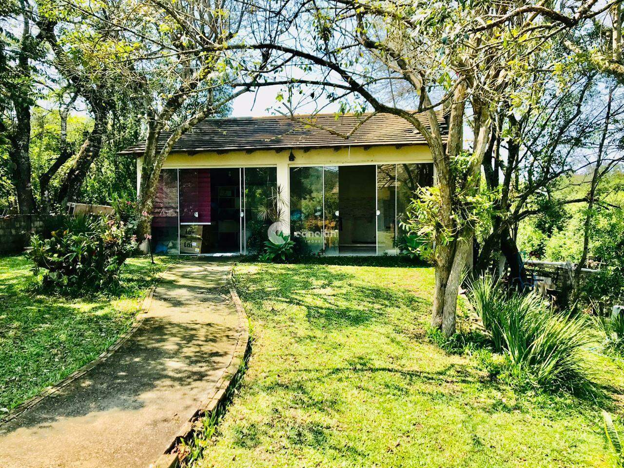 Casa à venda no Camobi: 